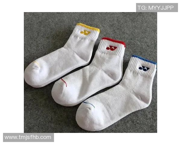 球袜的选购技巧与搭配指南打造舒适与时尚兼具的运动风尚