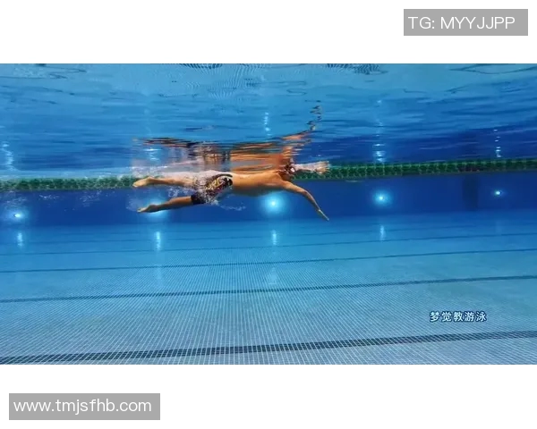 提升自由泳技巧的关键方法与训练要点解析助你突破游泳极限 提升自由泳技巧的关键方法与训练要点解析助你突破游泳极限